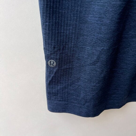 Lululemon metal vent tech shirt , blue, size M J178 - Picture 5 of 5